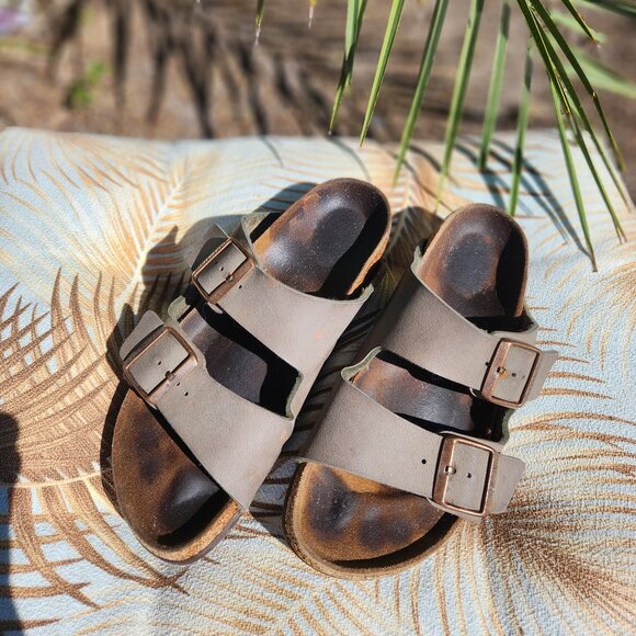 Birkenstock Arizona Sandals Taupe Suede W7 - Picture 2 of 7